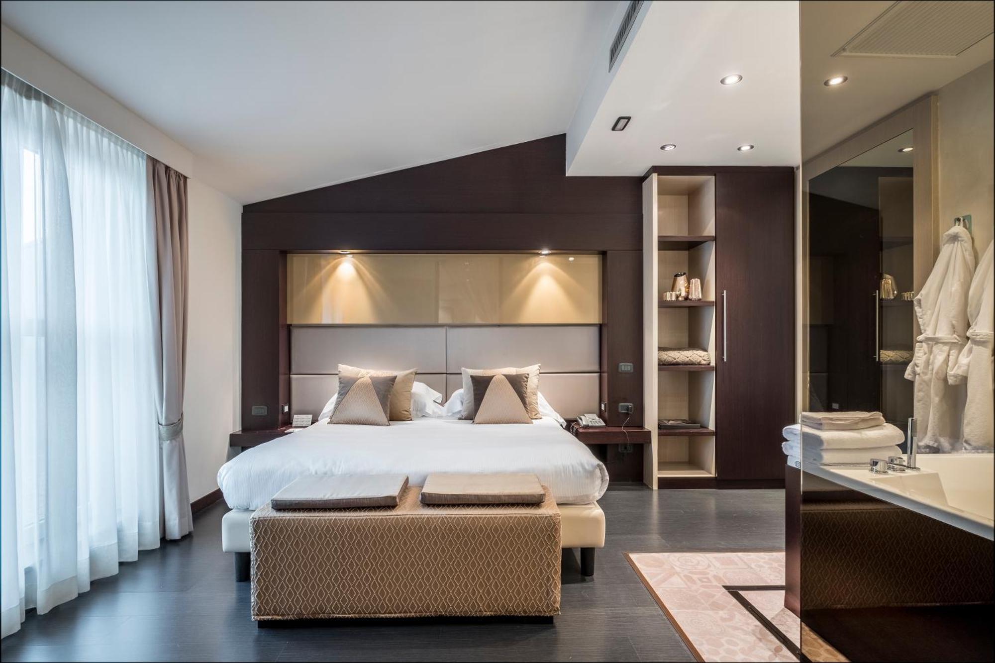 Prestige Suite